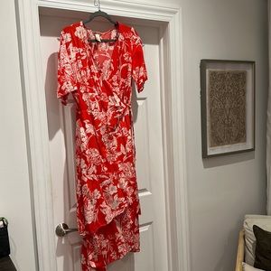 Red floral dress Sz 14 H&M